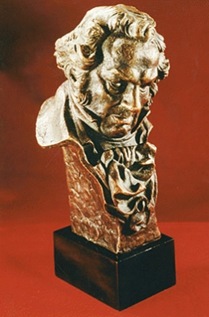 goya_estatuilla_vert