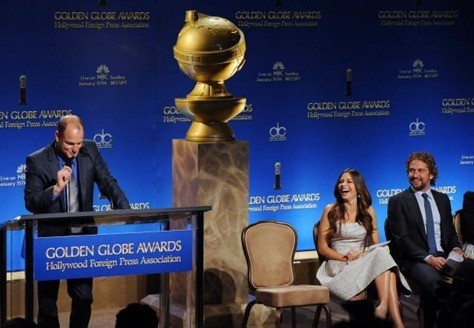 Globos de Oro 2011. Todas las Nominaciones Woody-Harrelson-announces-nominations-for-the-69th-Golden-Globe-Awards-in-Beverly-Hills-California_12